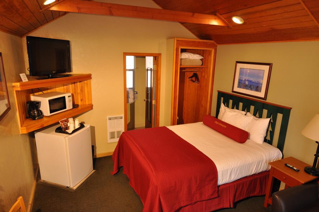 The Cabins At Zephyr Cove Hotel Esterno foto